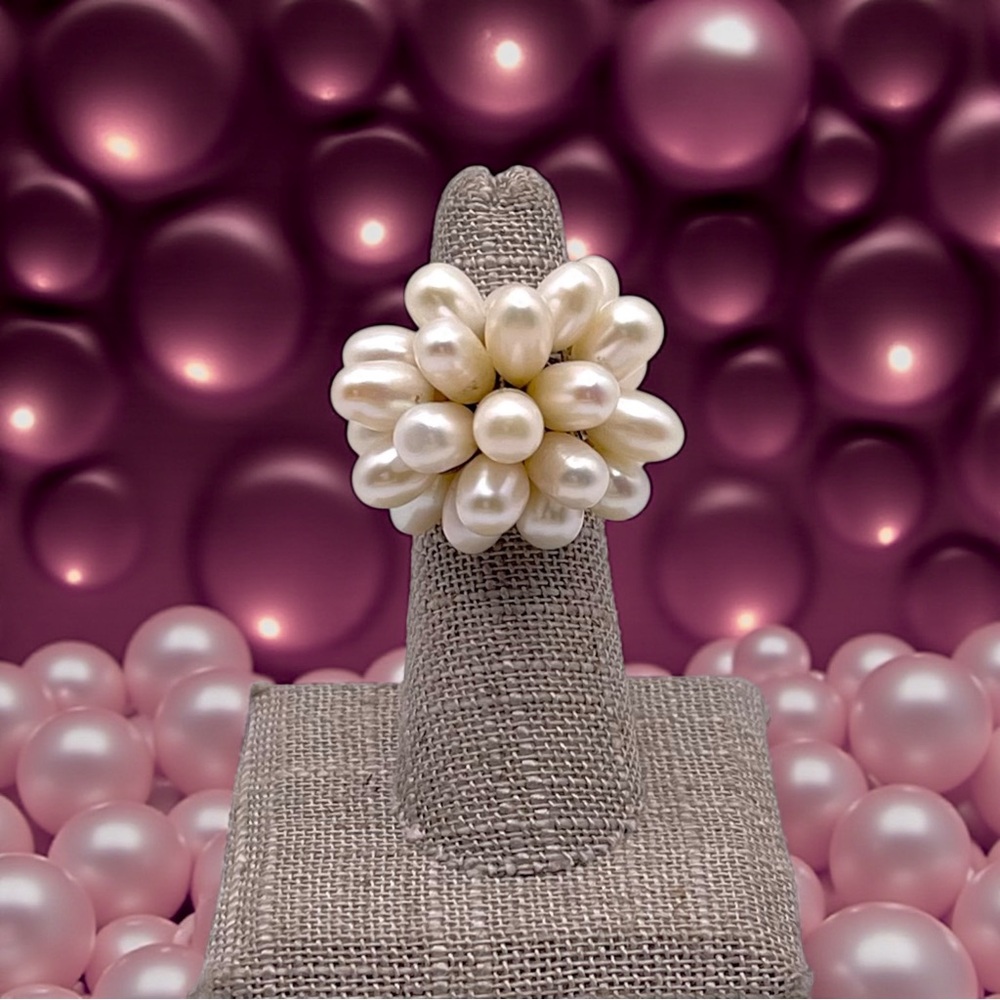 Gorgeous Vintage Faux Pearl Teardrop Cluster Adjustable Statement Ring